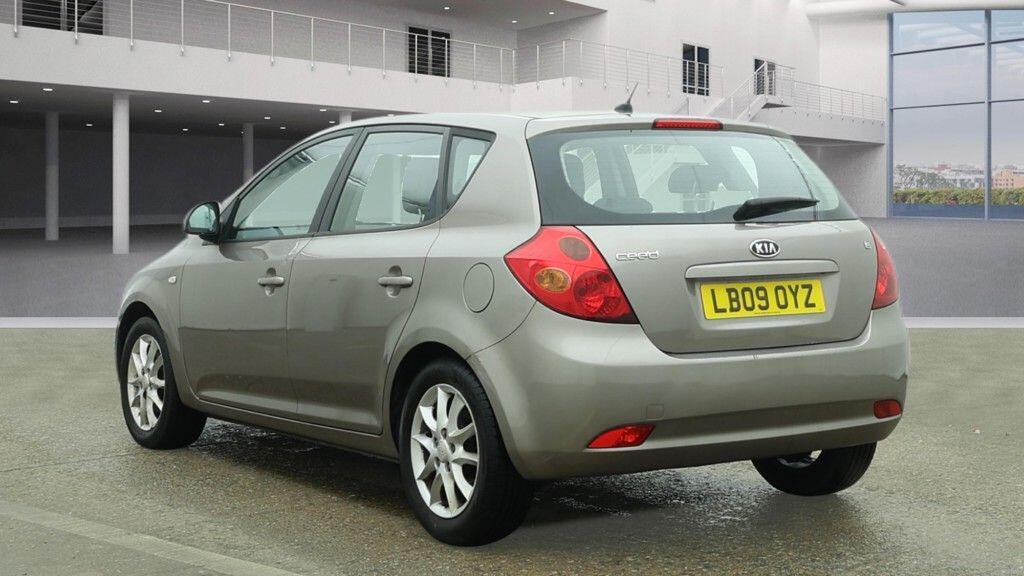 Used Kia Ceed 2009 for sale - 77737837: Photo 3