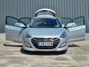 Used Hyundai i30 2012 for sale - 79034134: Photo