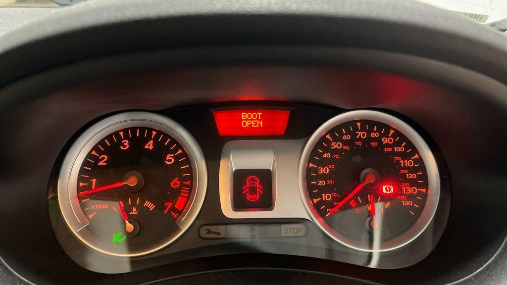 Used Renault Clio for sale - 77737510: Photo 10