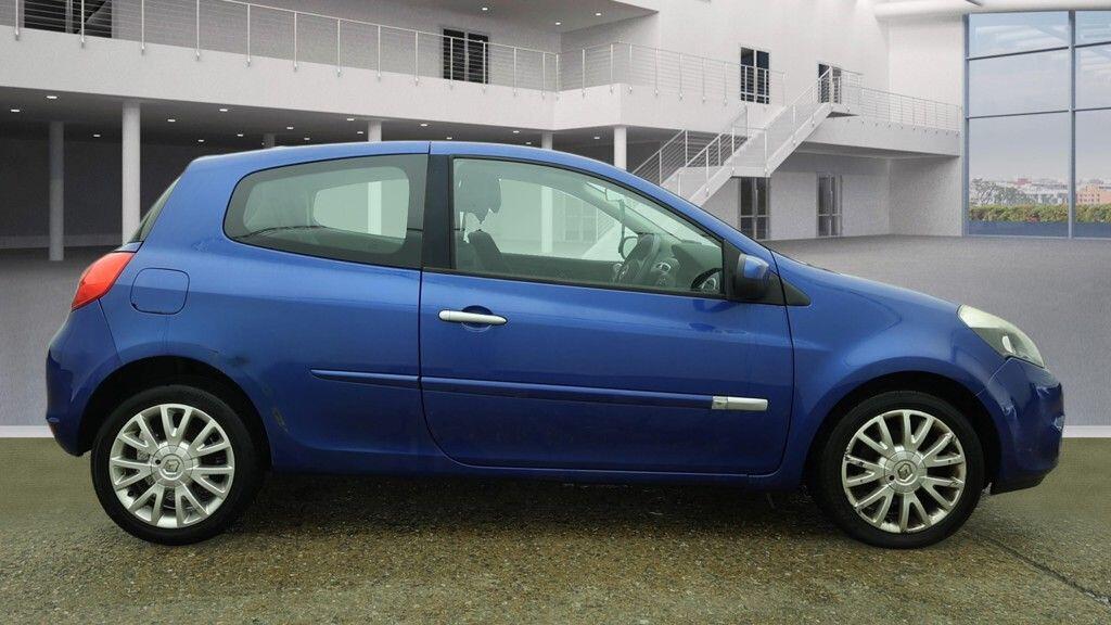 Used Renault Clio for sale - 77737510: Photo 5