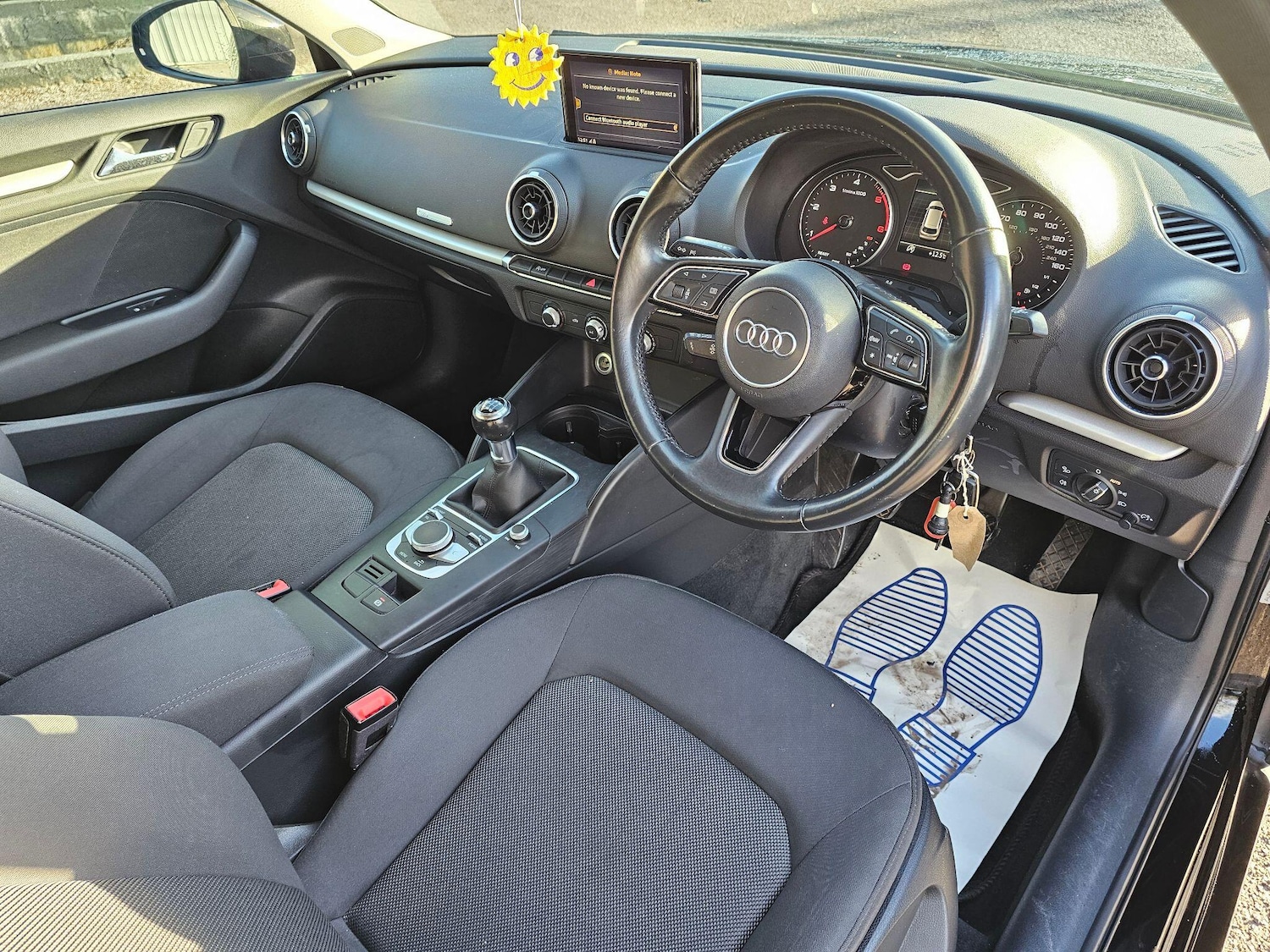 Used Audi A3 2017 for sale - 78035111: Photo 2