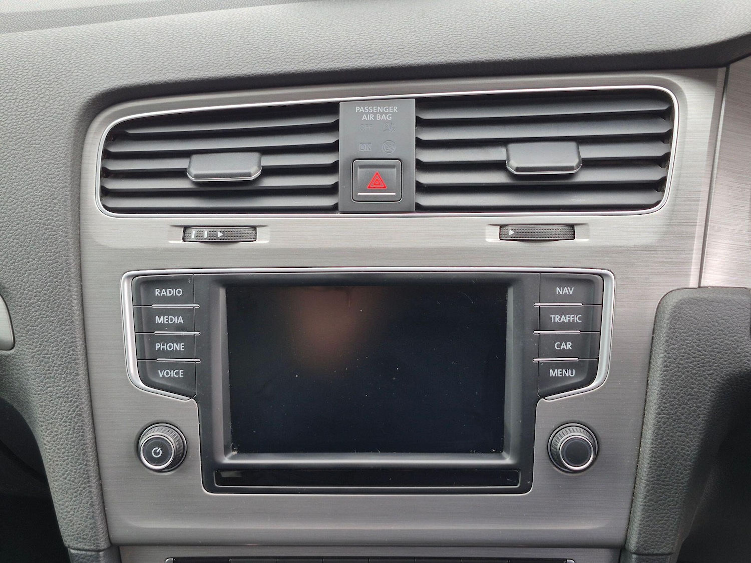 Used Volkswagen Golf 2017 for sale - 77798985: Photo 17