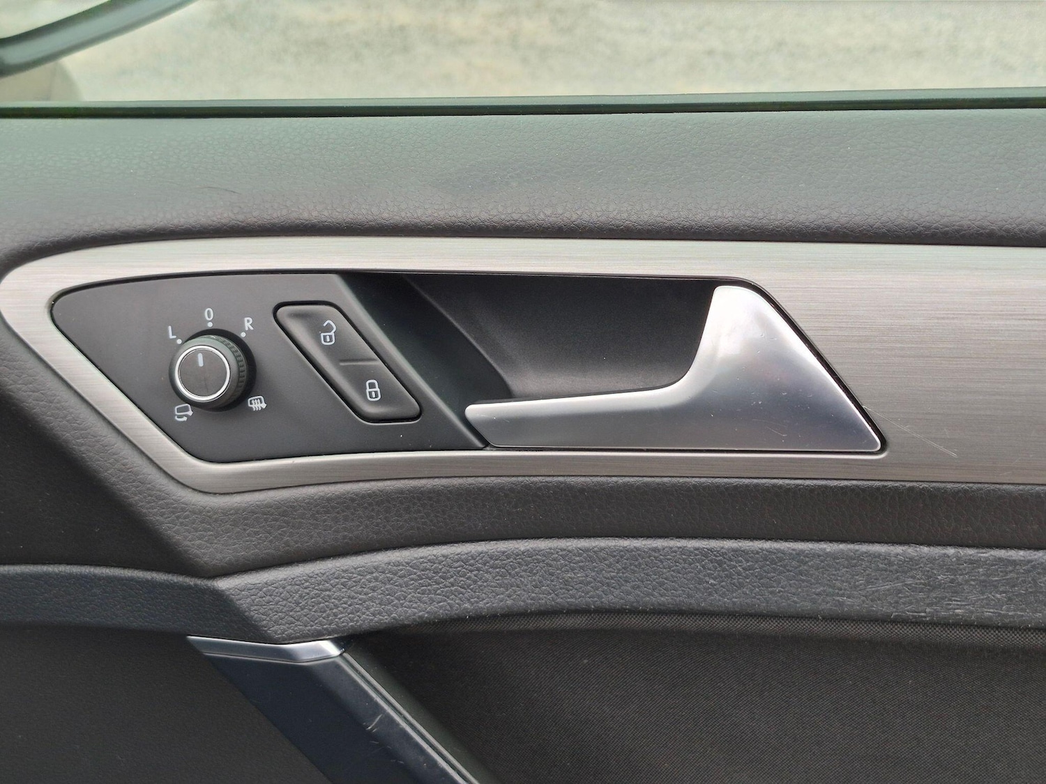 Used Volkswagen Golf 2017 for sale - 77798985: Photo 19