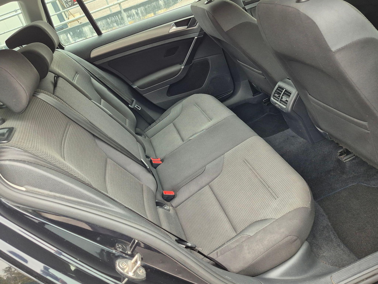 Used Volkswagen Golf 2017 for sale - 77798985: Photo 34