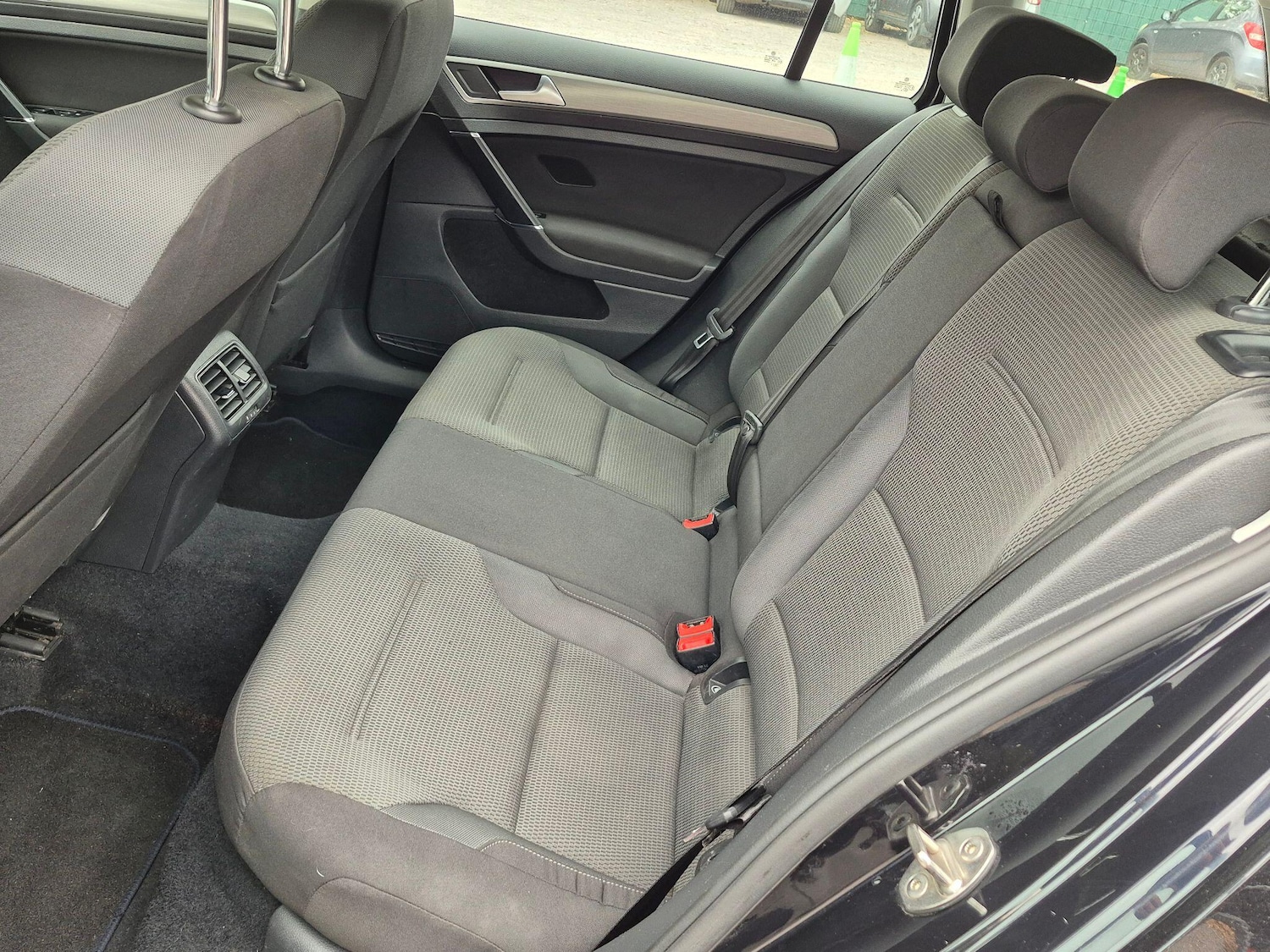 Used Volkswagen Golf 2017 for sale - 77798985: Photo 36