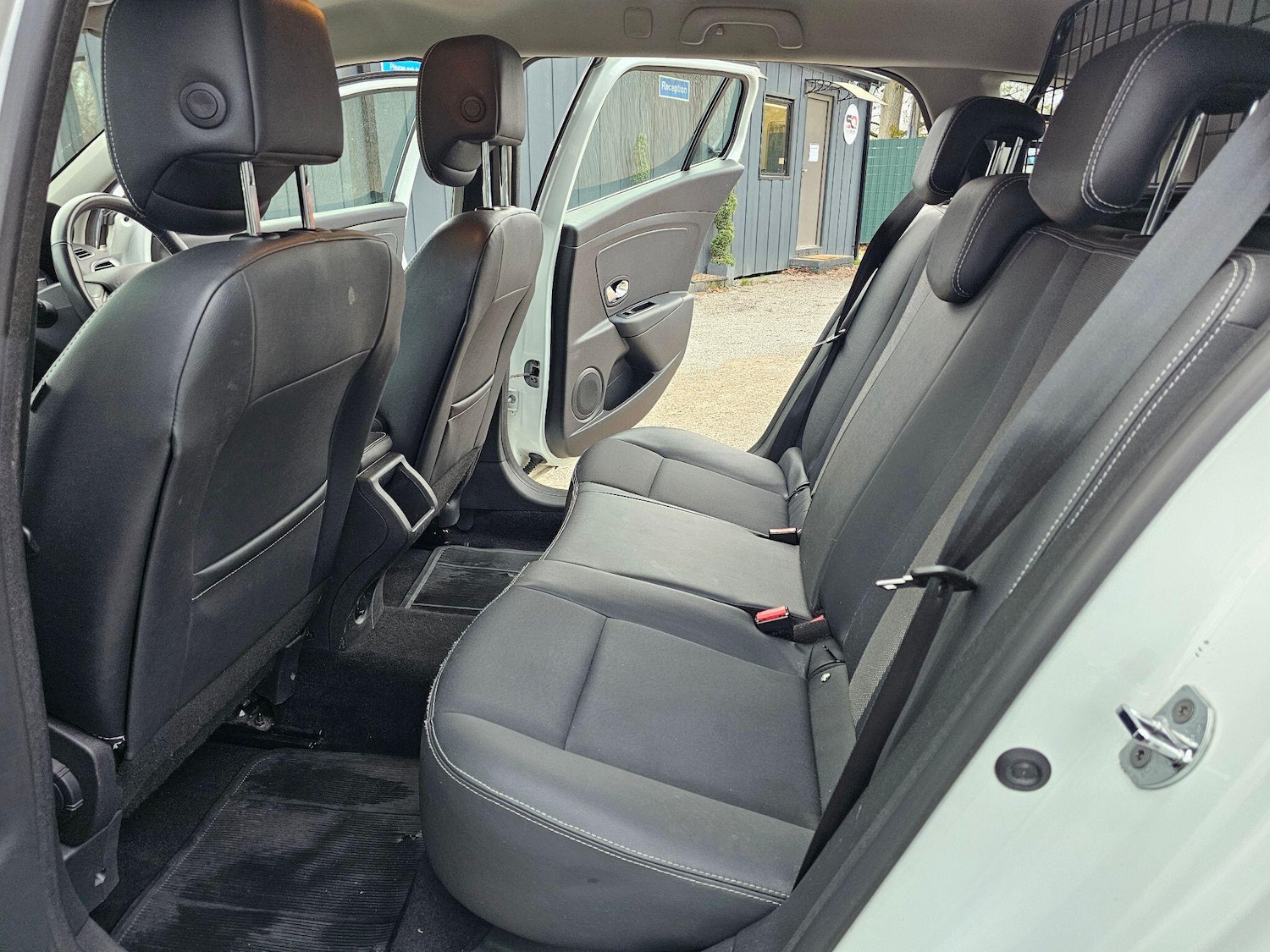 Used Renault Megane 2016 for sale - 77645964: Photo 32