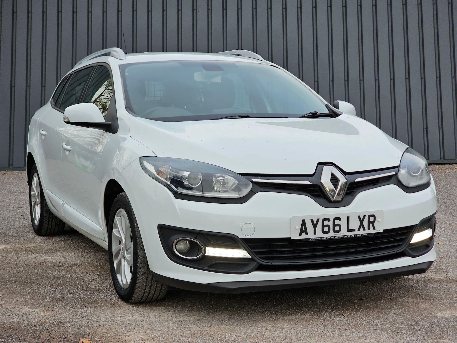 Used Renault Megane 2016 for sale - 77645964: Photo 6