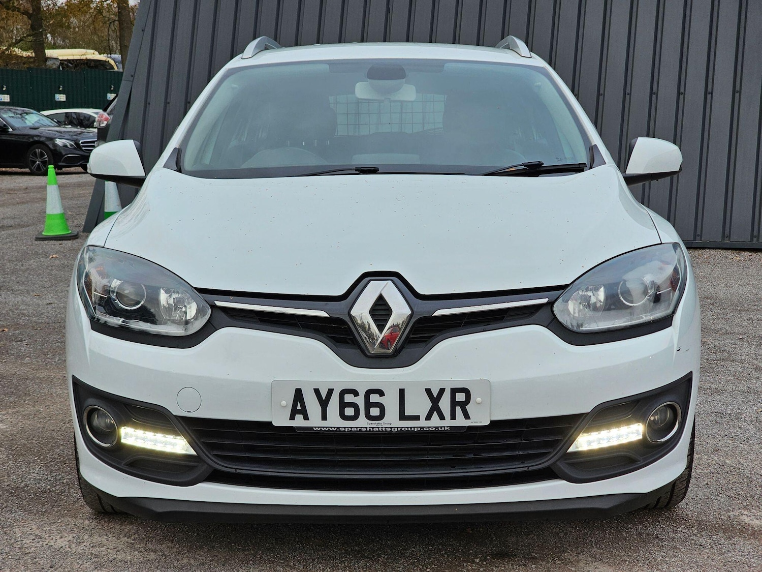 Used Renault Megane 2016 for sale - 77645964: Photo 7