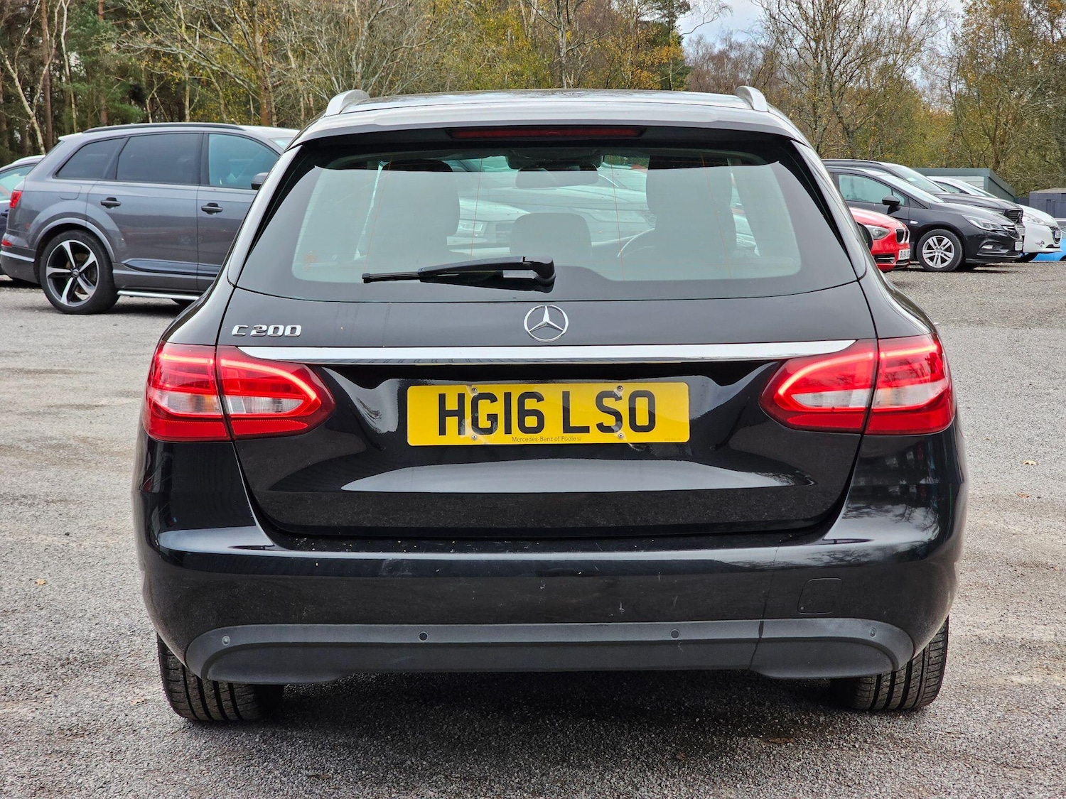 Used Mercedes-Benz C Class 2015 for sale - 77883359: Photo 11