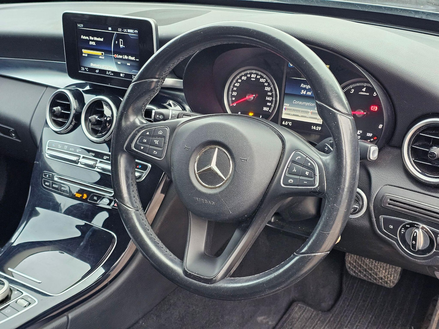 Used Mercedes-Benz C Class 2015 for sale - 77883359: Photo 15