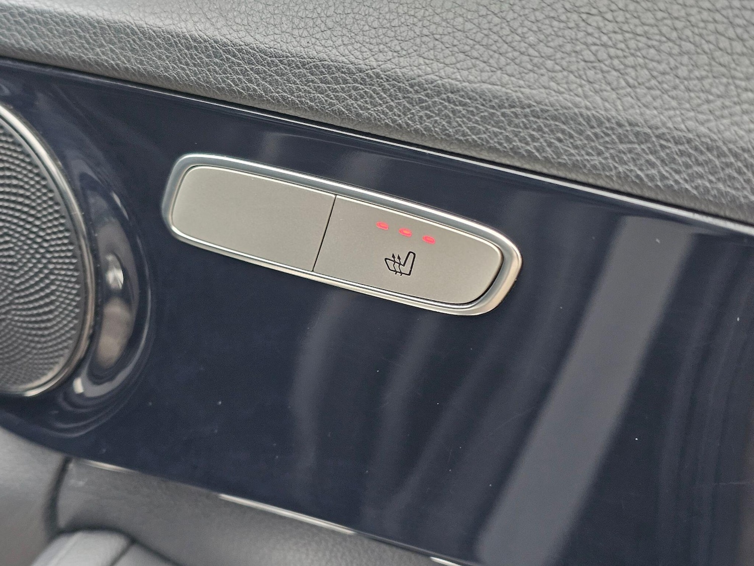 Used Mercedes-Benz C Class 2015 for sale - 77883359: Photo 17