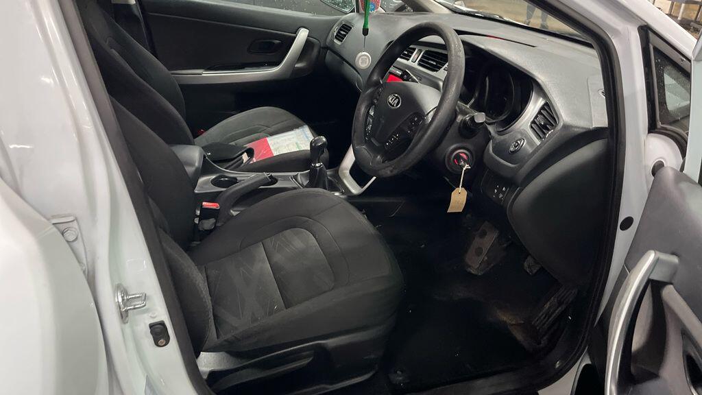 Used Kia Ceed 2012 for sale - 77737350: Photo 9