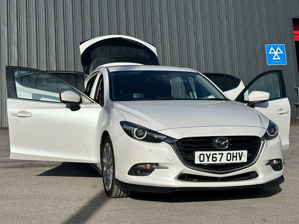 Used Mazda Mazda3 2017 for sale - 77570368: Photo 2