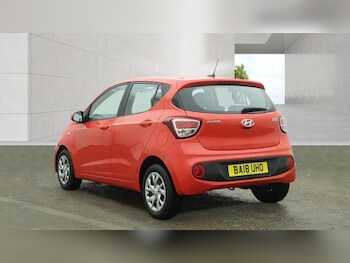 Used Hyundai i10 2018 for sale - 78430204: Photo