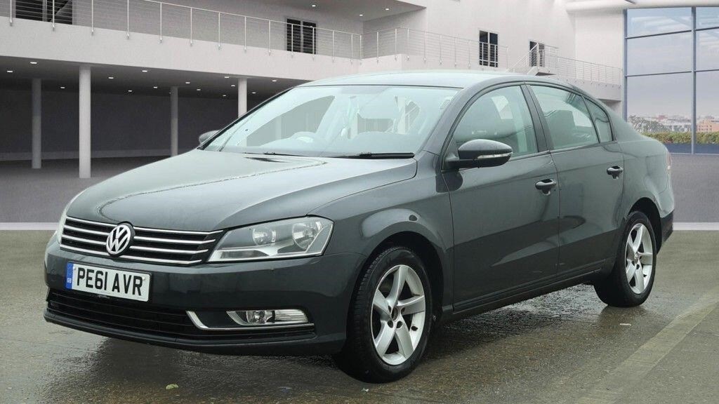 Used Volkswagen Passat 2011 for sale - 77570365: Photo 2