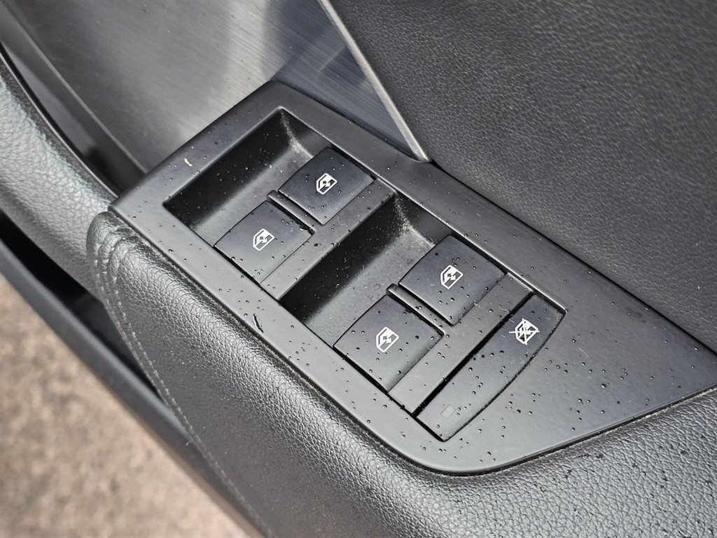 Used Saab 9-5 2010 for sale - 77570364: Photo 16