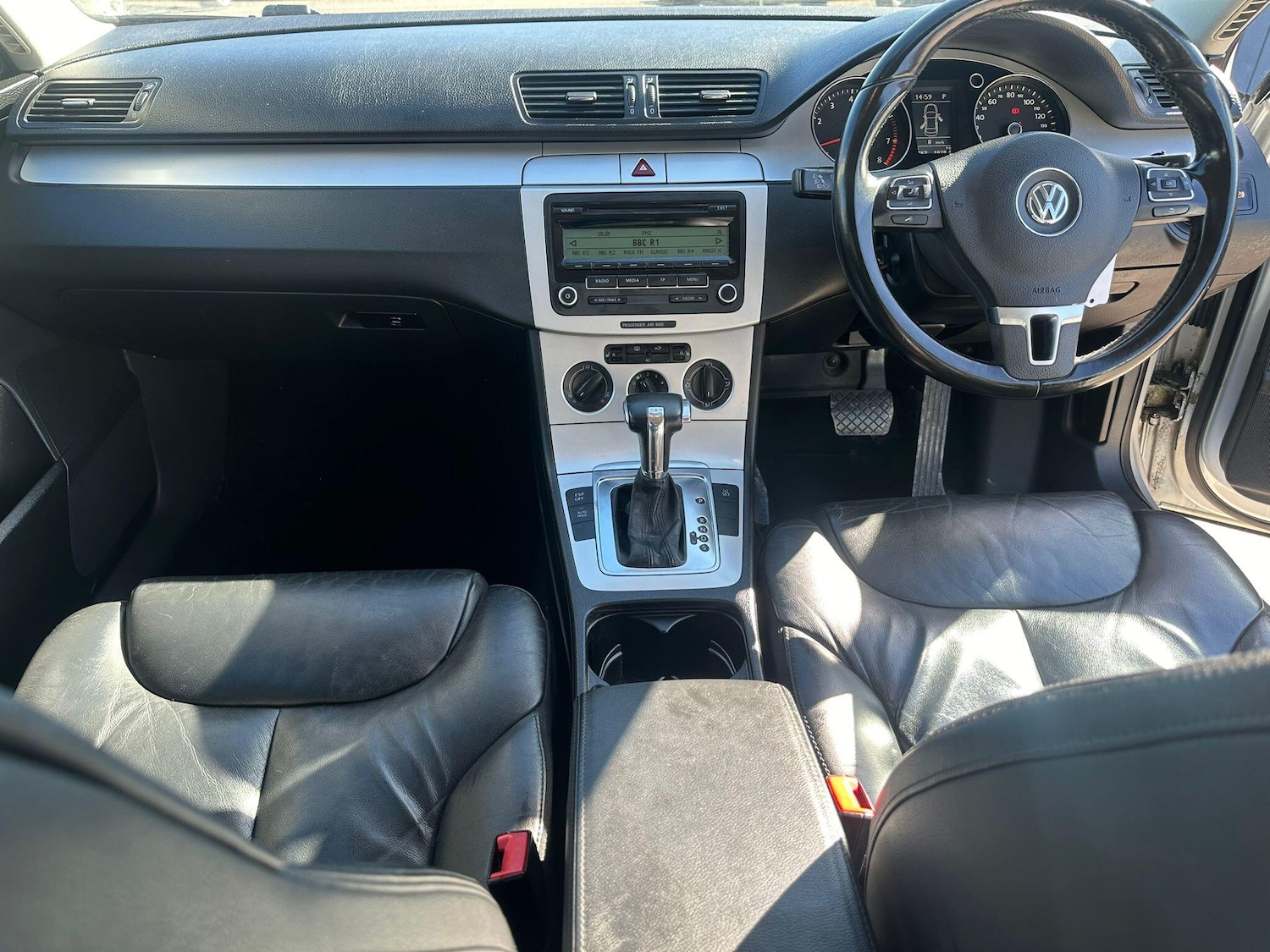 Used Volkswagen Passat 2010 for sale - 78185090: Photo 13