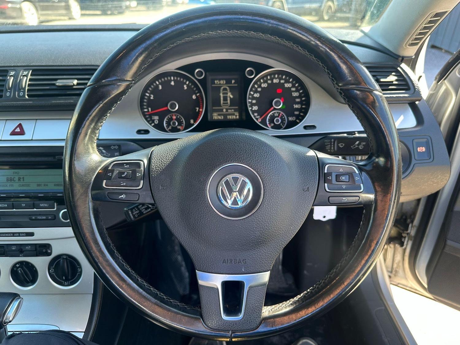 Used Volkswagen Passat 2010 for sale - 78185090: Photo 14