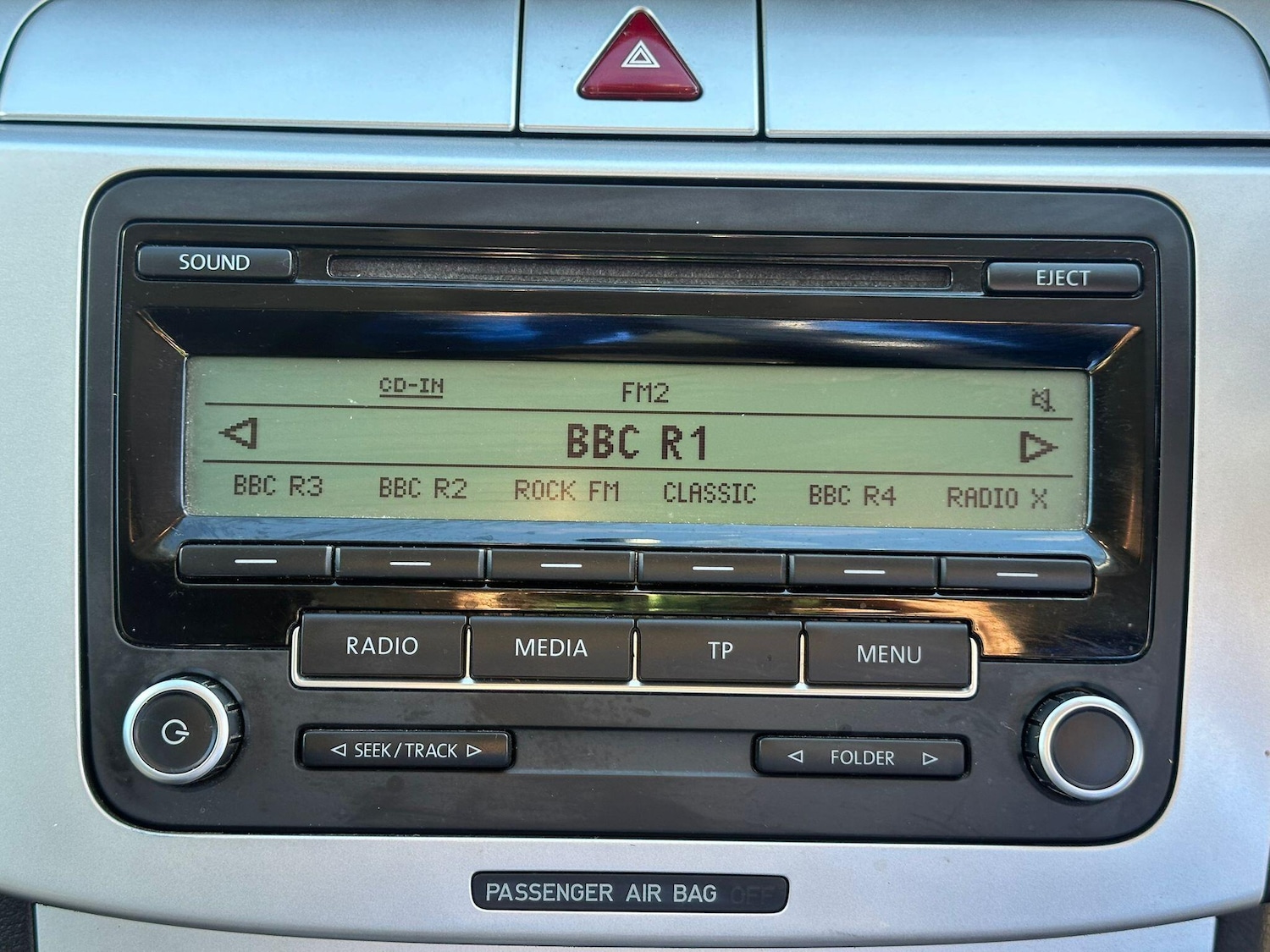 Used Volkswagen Passat 2010 for sale - 78185090: Photo 16