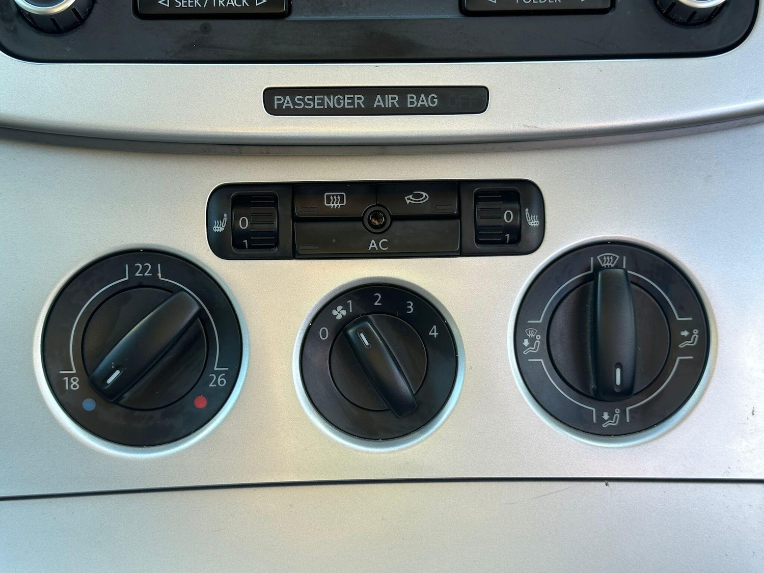 Used Volkswagen Passat 2010 for sale - 78185090: Photo 17