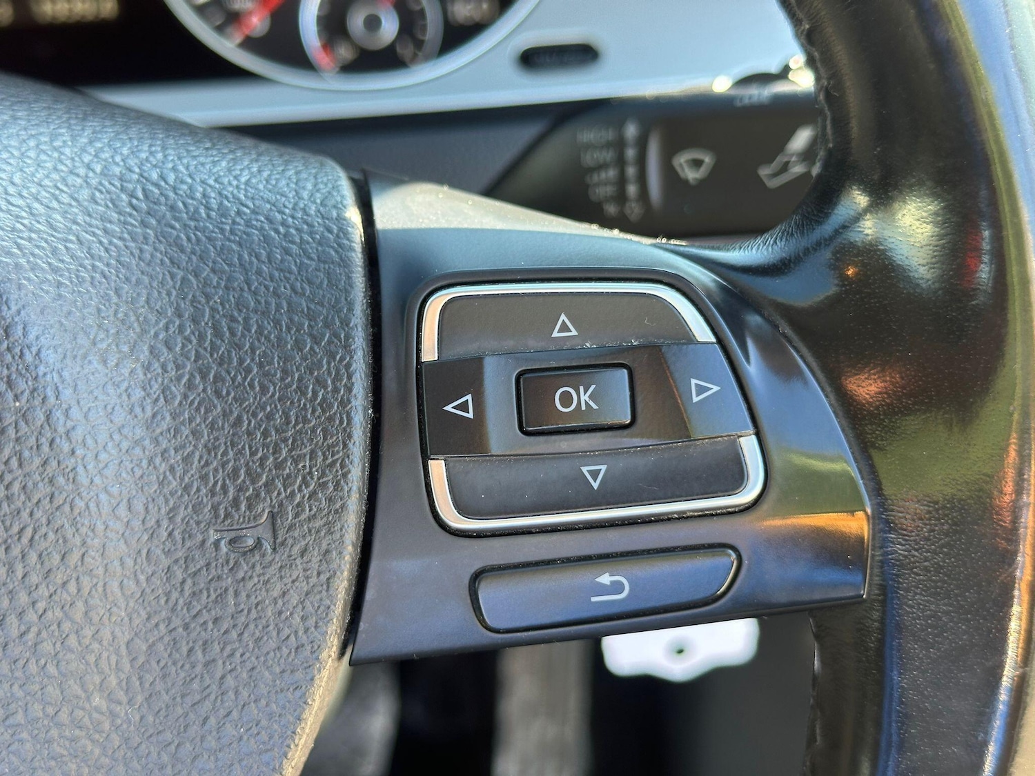 Used Volkswagen Passat 2010 for sale - 78185090: Photo 23