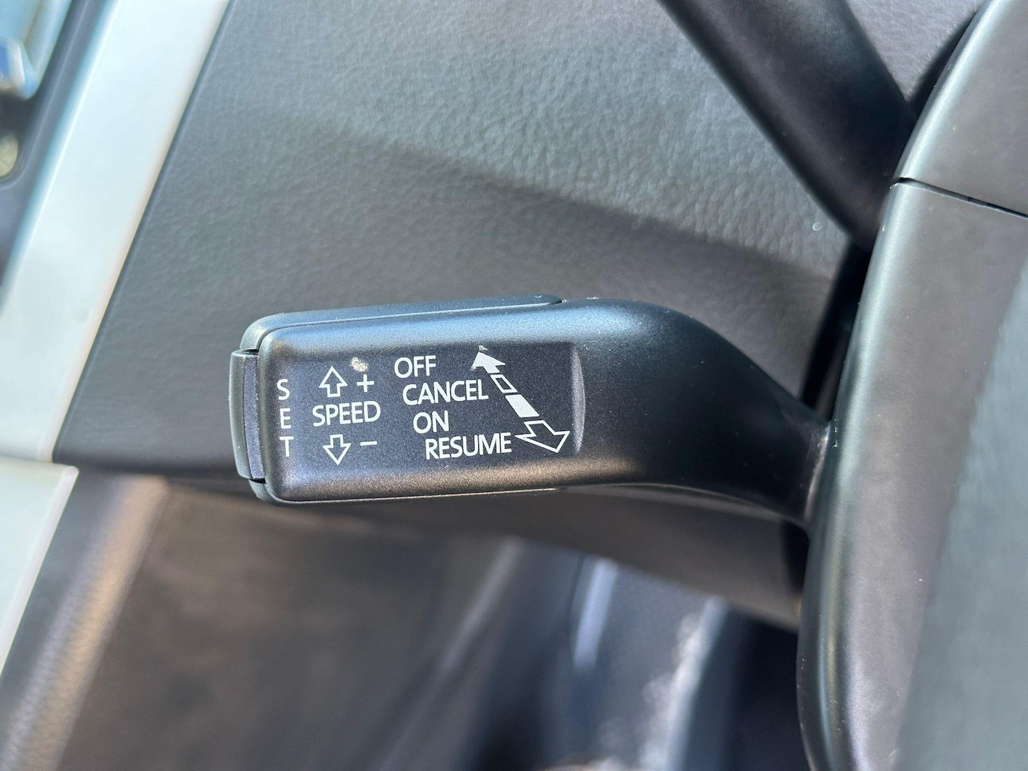 Used Volkswagen Passat 2010 for sale - 78185090: Photo 24