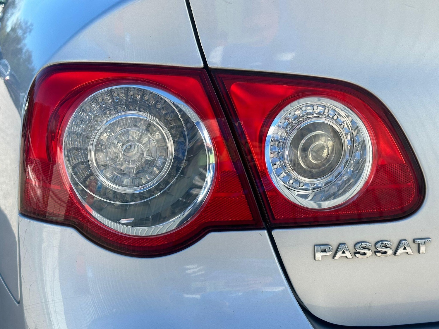 Used Volkswagen Passat 2010 for sale - 78185090: Photo 40