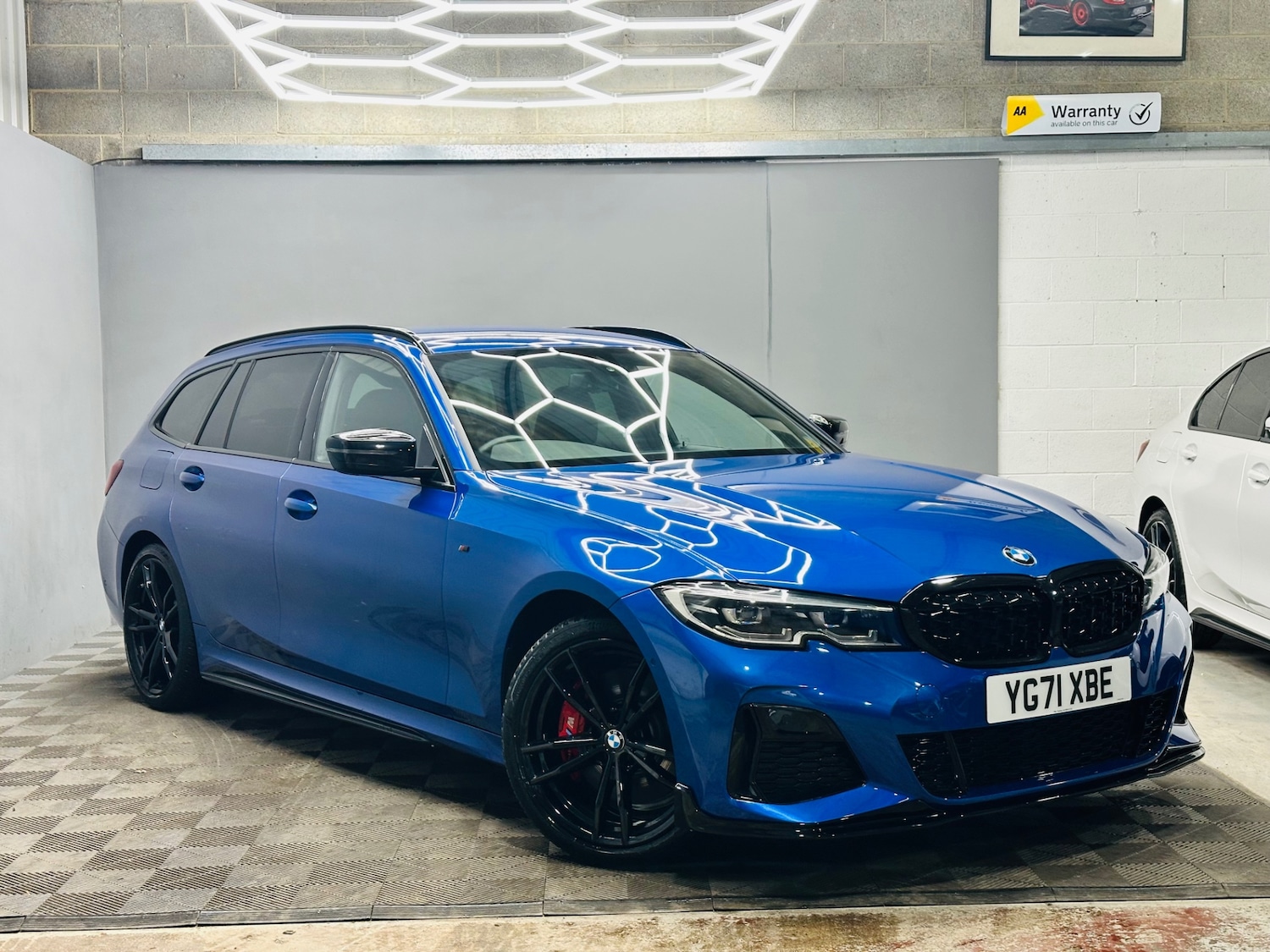 Used BMW 3 Series 2021 for sale - 74524744: Photo 2