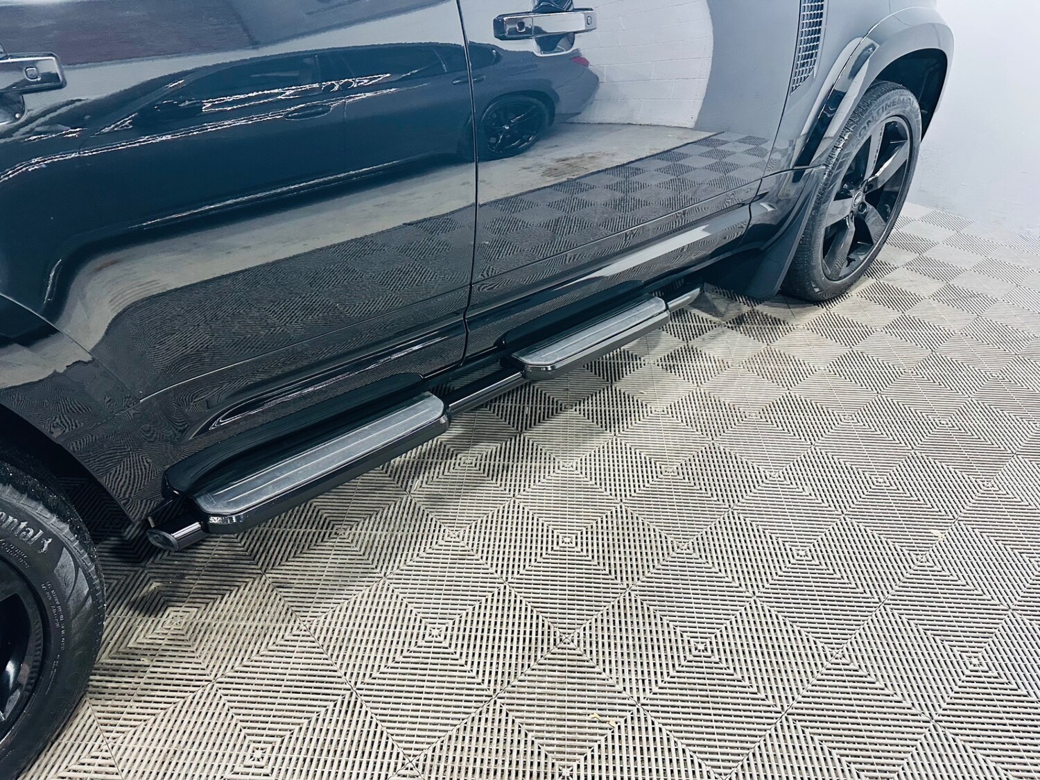 Used Land Rover Defender 2022 for sale - 77350597: Photo 24