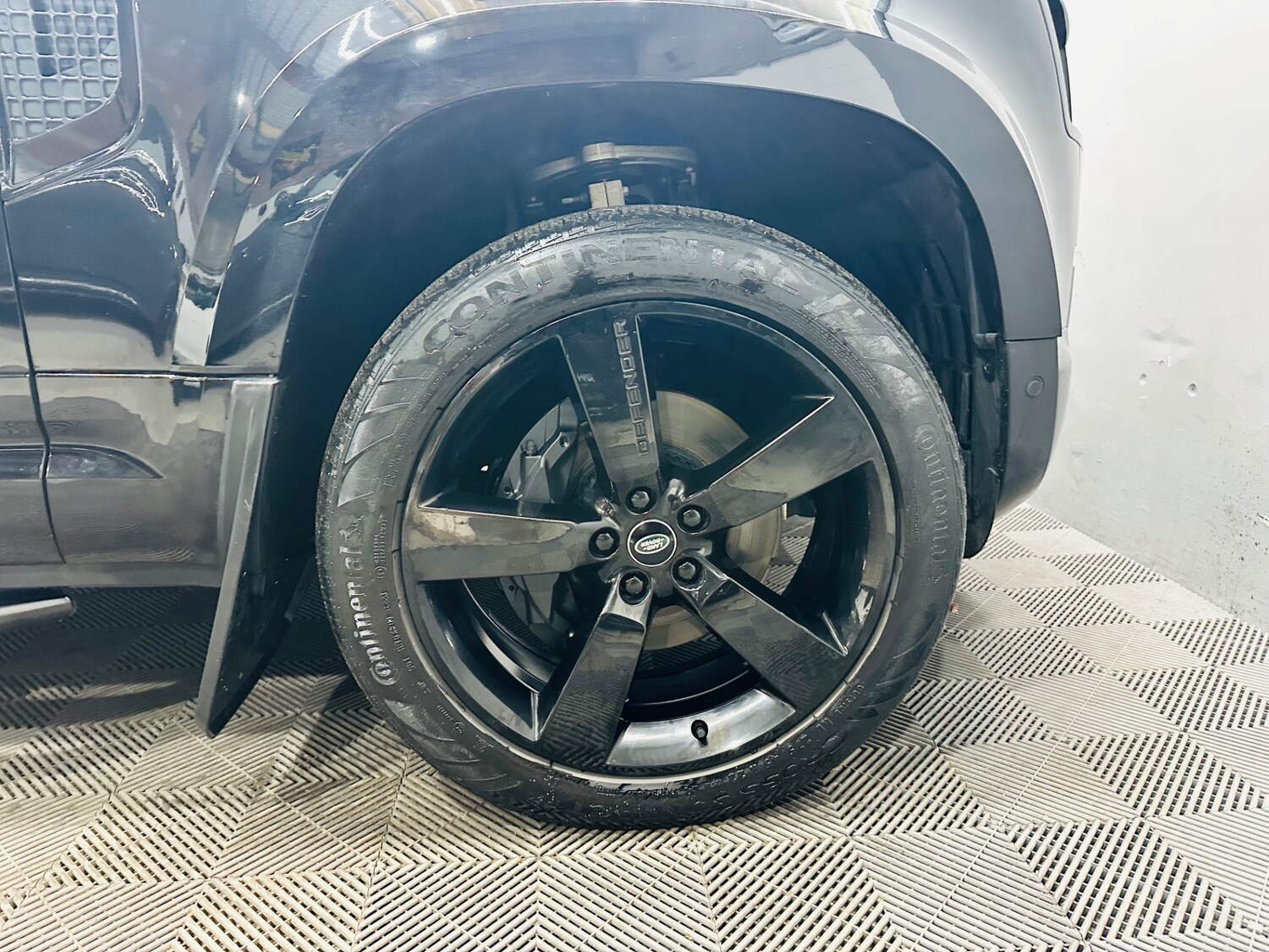 Used Land Rover Defender 2022 for sale - 77350597: Photo 25