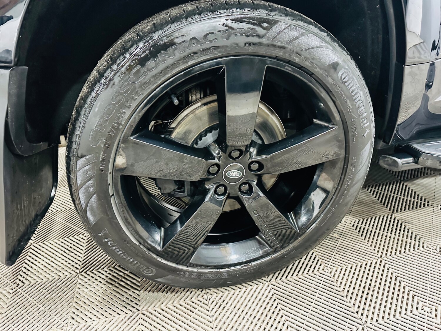 Used Land Rover Defender 2022 for sale - 77350597: Photo 26