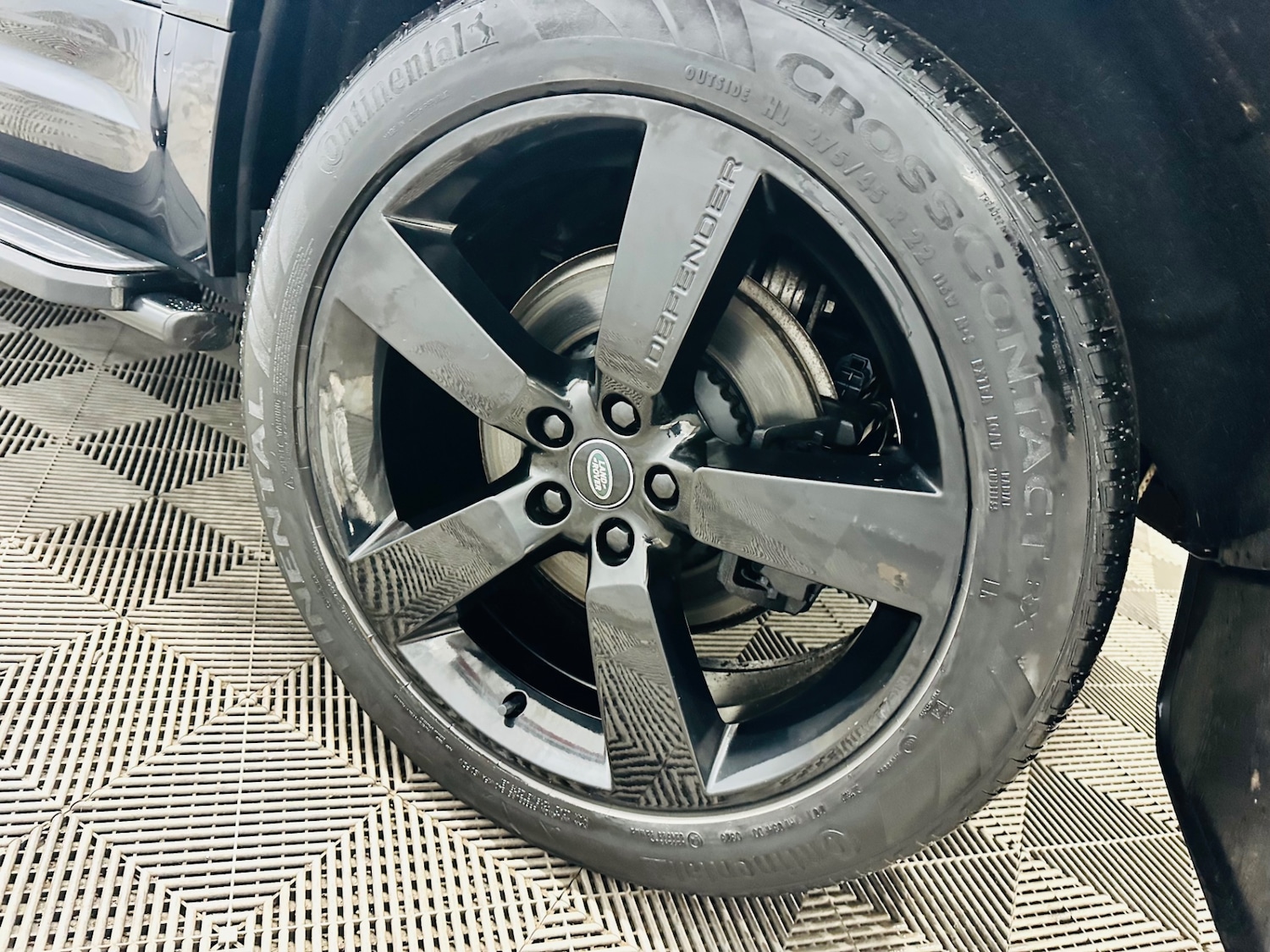 Used Land Rover Defender 2022 for sale - 77350597: Photo 28