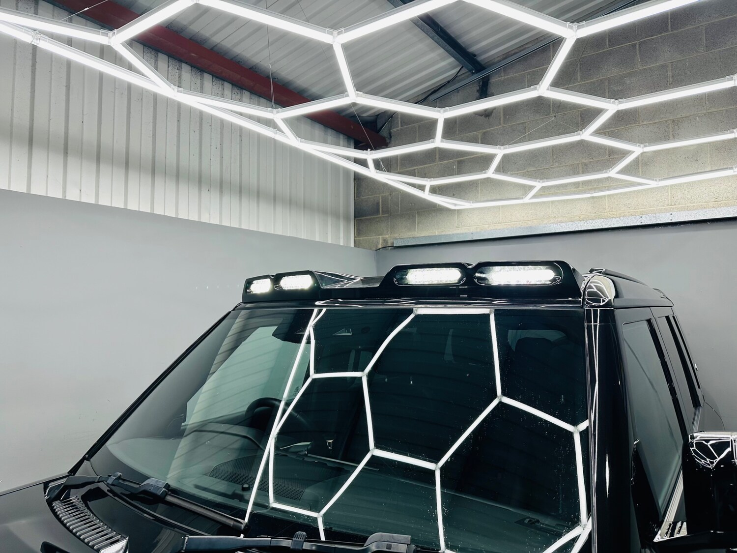 Used Land Rover Defender 2022 for sale - 77350597: Photo 3