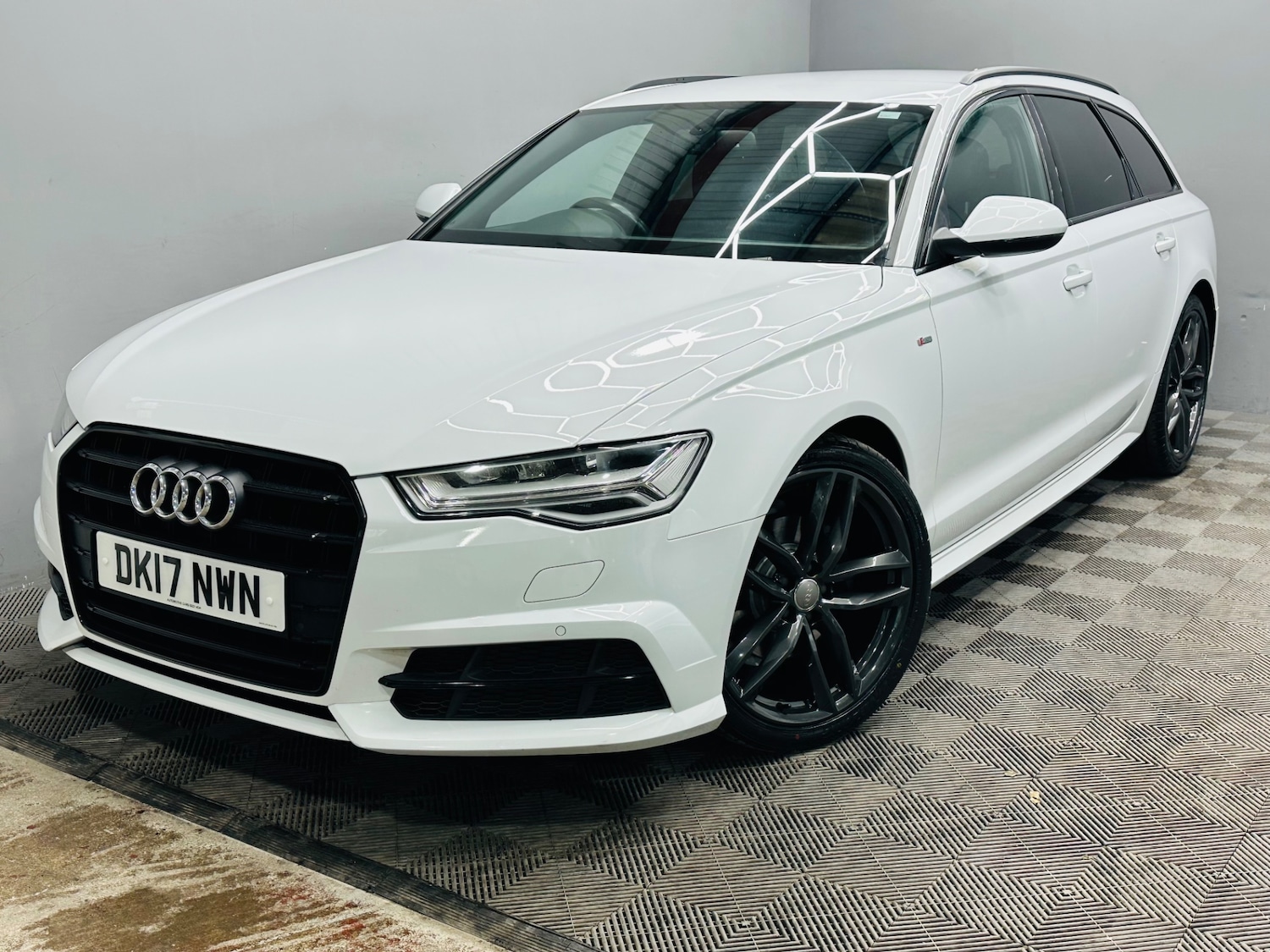 Used Audi A6 2017 for sale - 76026509: Photo 1