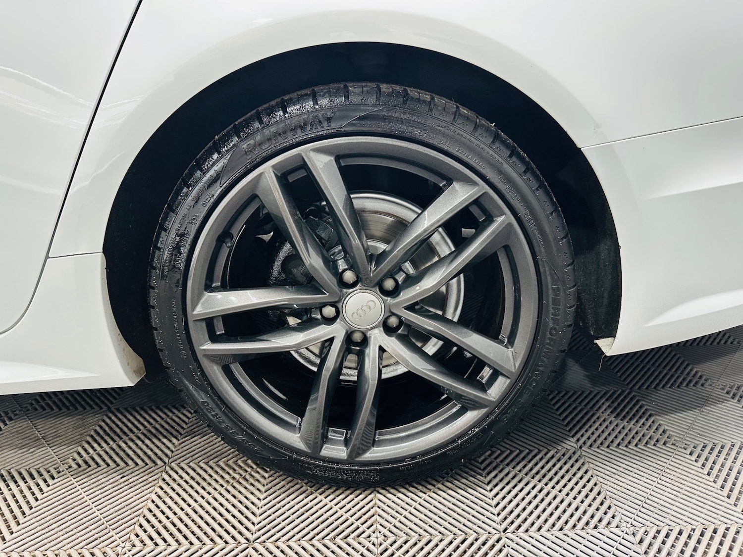 Used Audi A6 2017 for sale - 76026509: Photo 4