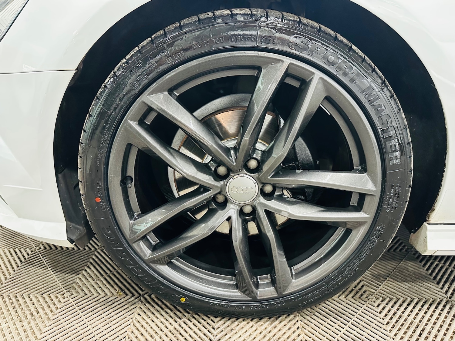 Used Audi A6 2017 for sale - 76026509: Photo 5
