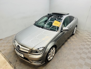 Used Mercedes-Benz C Class 2014 for sale - 78889577: Photo