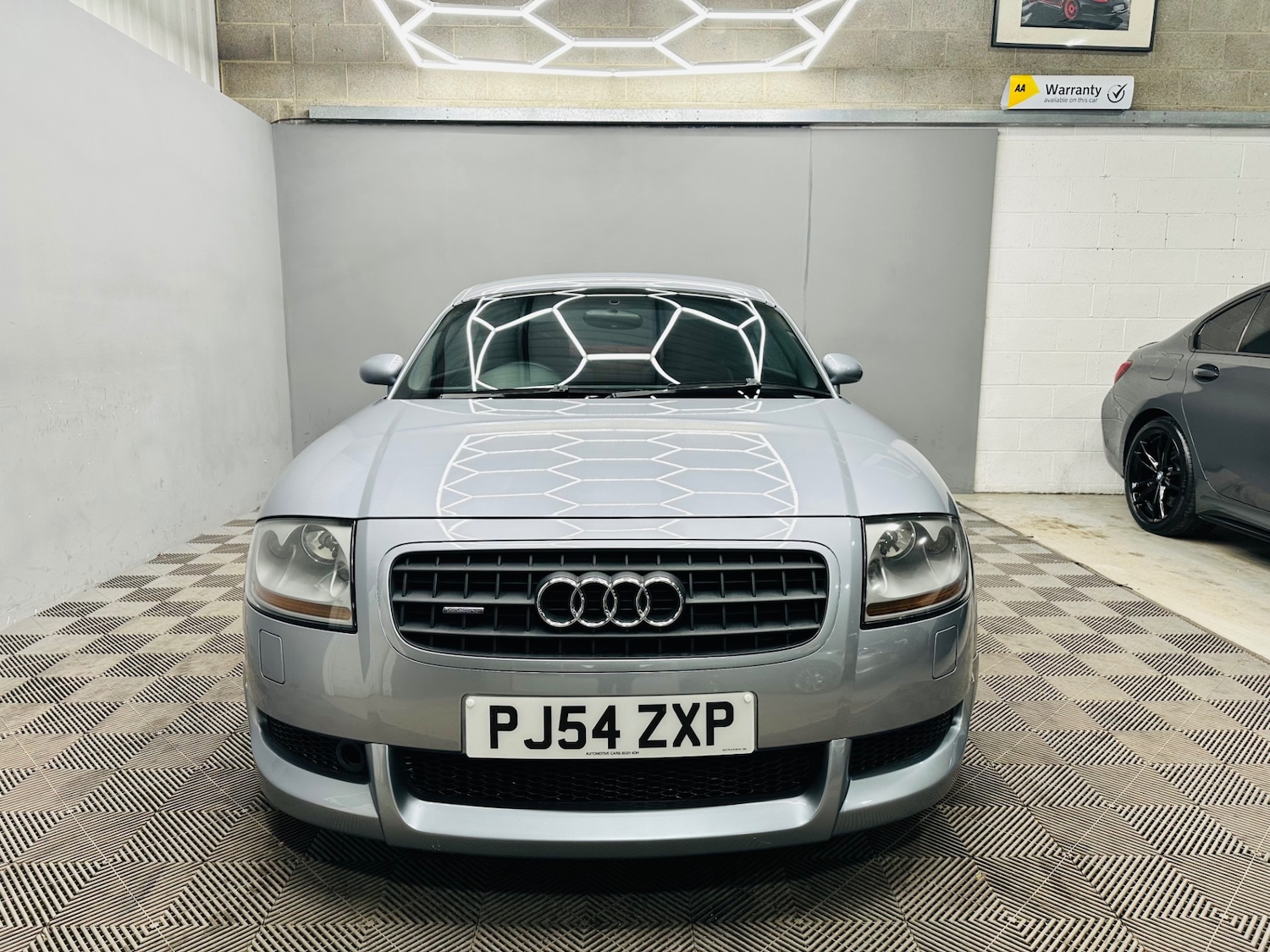 Used Audi TT 2004 for sale - 77358283: Photo 5