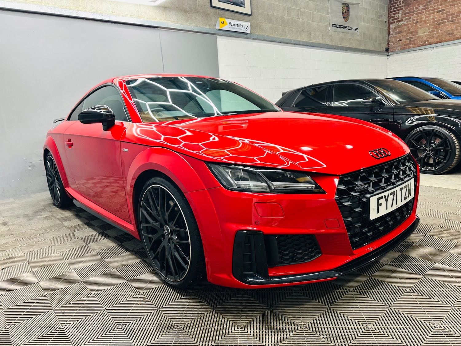 Used Audi TT 2021 for sale - 78149940: Photo 3