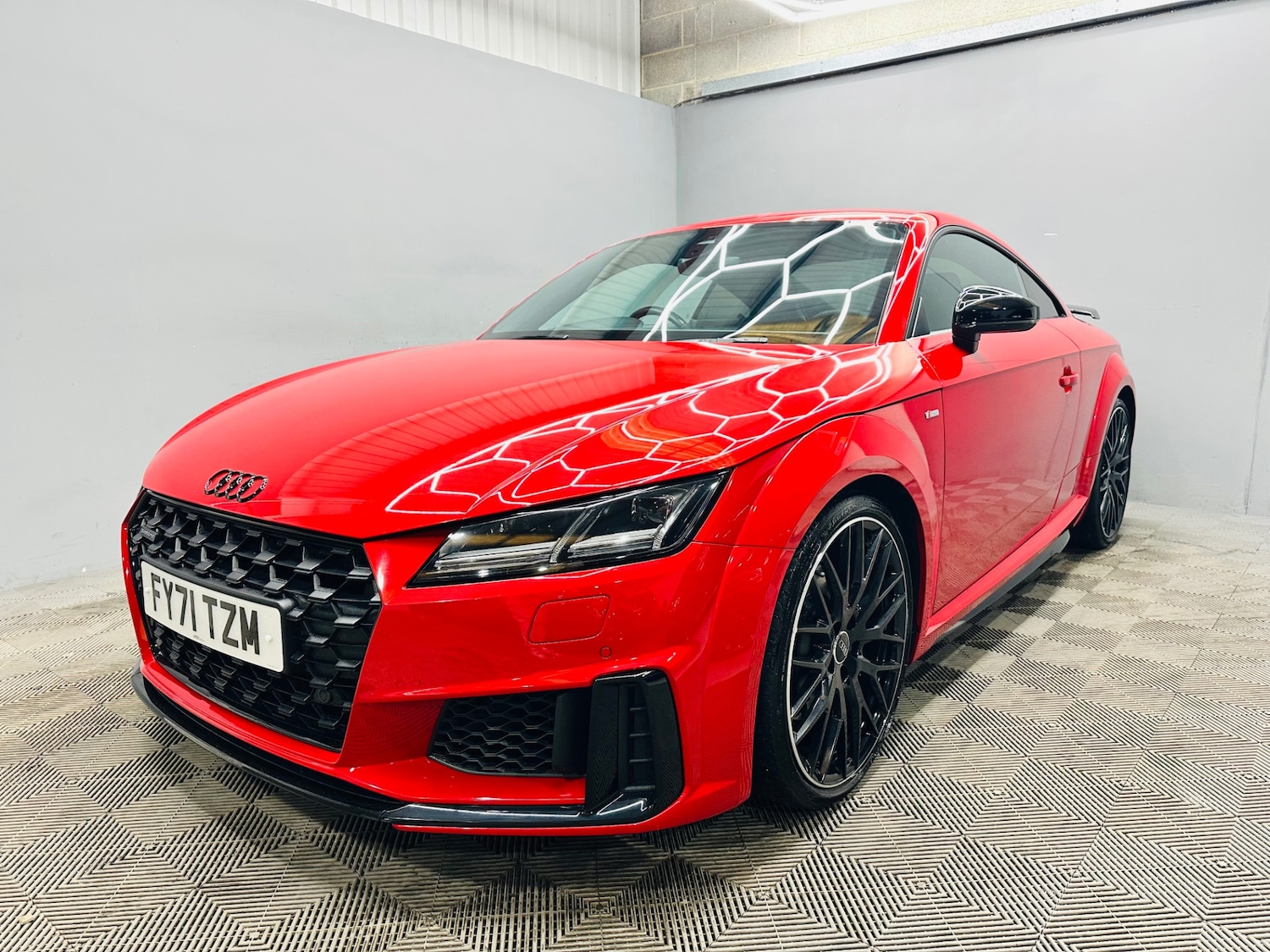 Used Audi TT 2021 for sale - 78149940: Photo 4