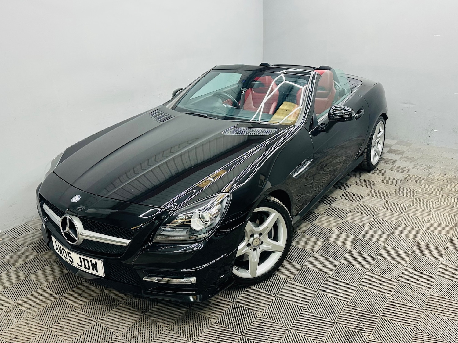 Used Mercedes-Benz SLK 2015 for sale - 76058217: Photo 3