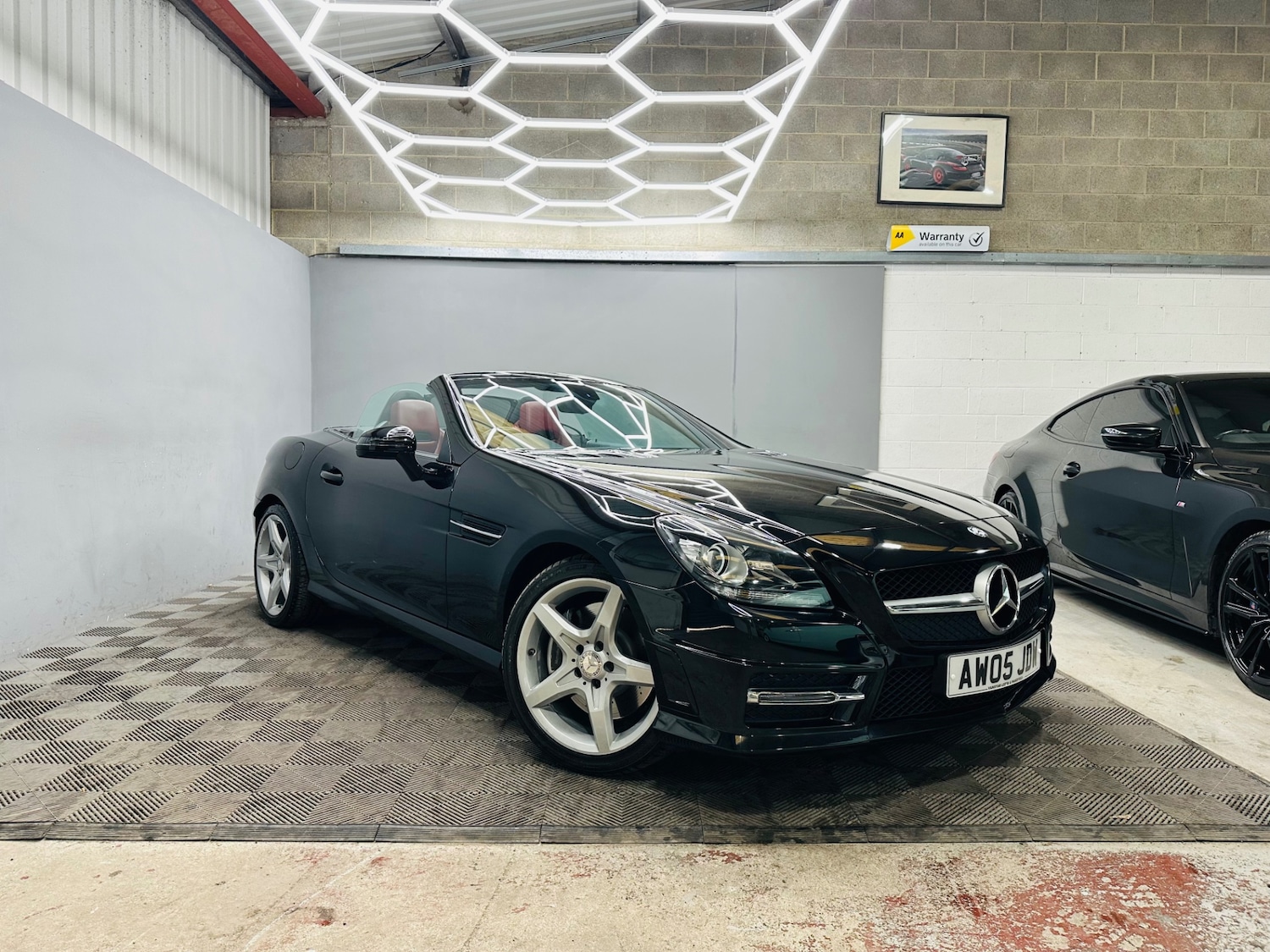 Used Mercedes-Benz SLK 2015 for sale - 76058217: Photo 5