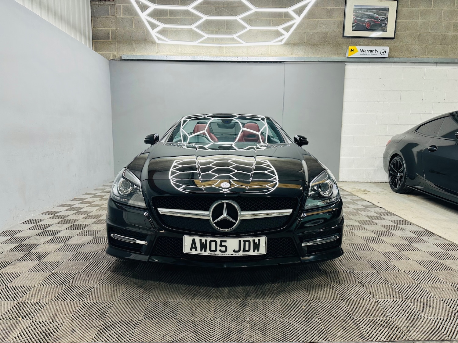 Used Mercedes-Benz SLK 2015 for sale - 76058217: Photo 8