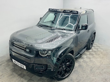 Used Land Rover Defender 2023 for sale - 76058264: Photo