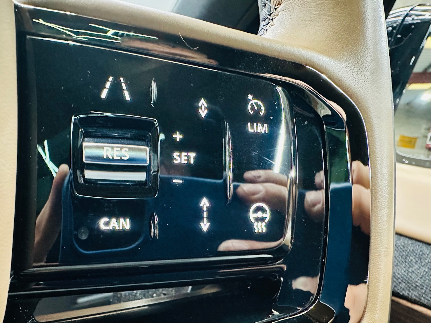 Used Land Rover Range Rover Sport 2023 for sale - 76347267: Photo 16