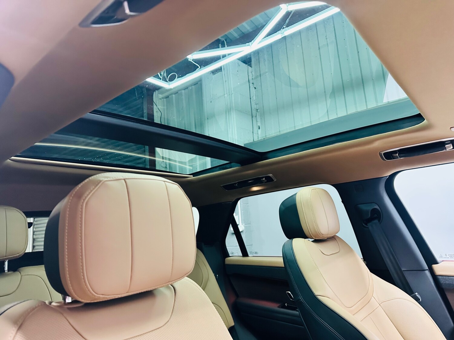 Used Land Rover Range Rover Sport 2023 for sale - 76347267: Photo 25