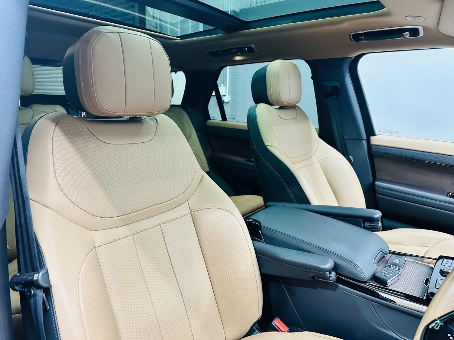 Used Land Rover Range Rover Sport 2023 for sale - 76347267: Photo 26