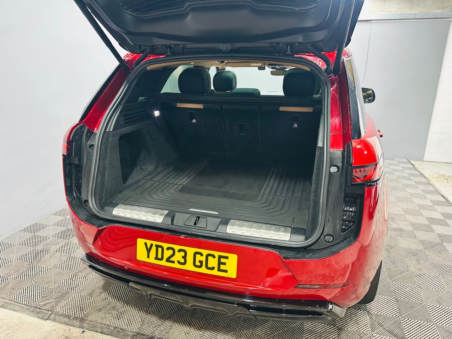 Used Land Rover Range Rover Sport 2023 for sale - 76347267: Photo 31