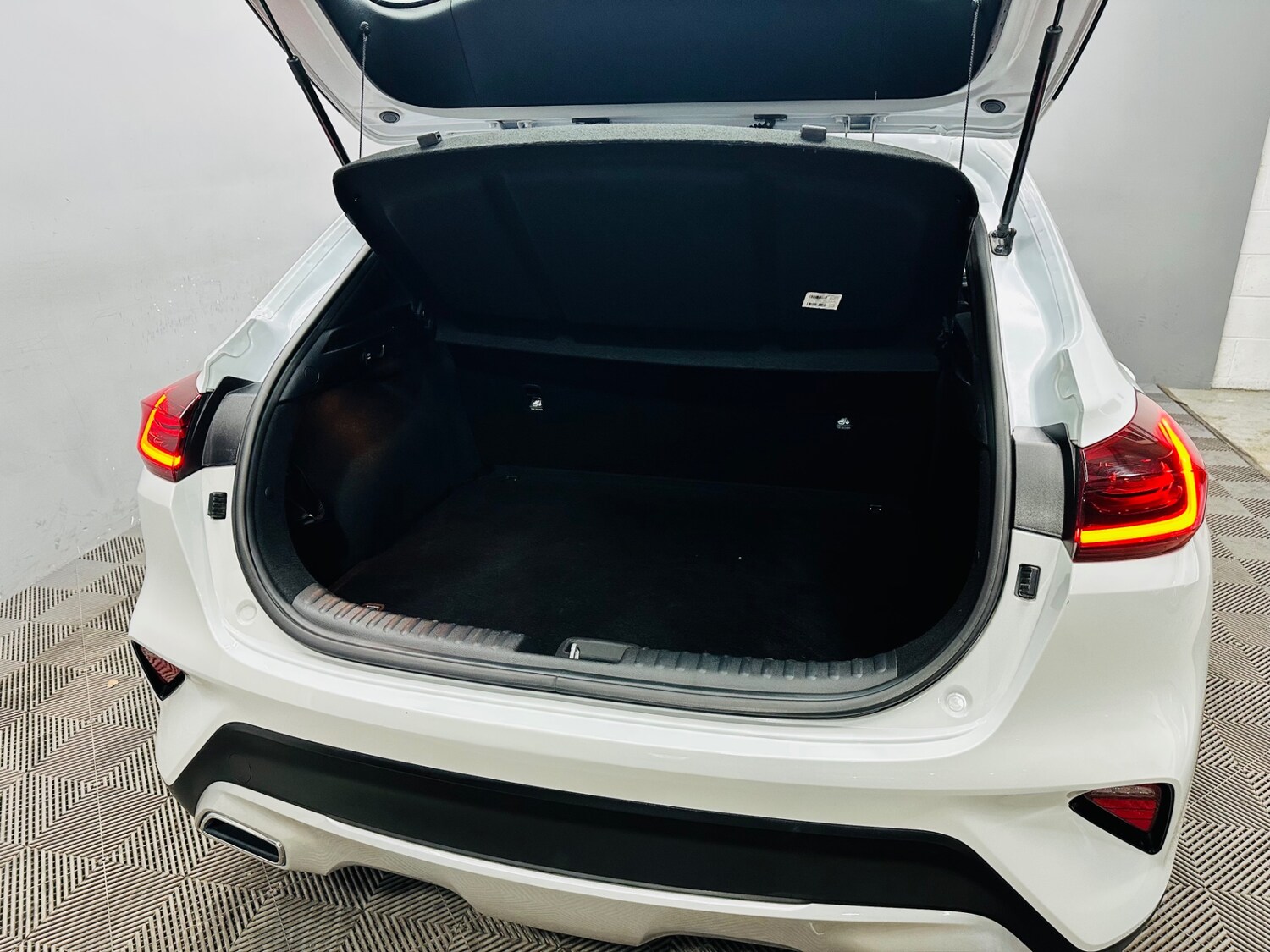 Used Kia XCeed 2022 for sale - 76519300: Photo 22