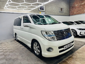 Used Nissan Elgrand undefined for sale - 77154168: Photo